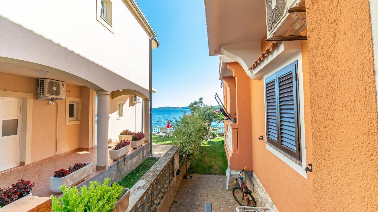 Lela 1 Daire Bibinje Dış mekan fotoğraf